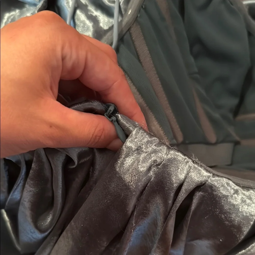 HOST PICK 🎉 Caroline Constas Palmer Dress - Picture 7 of 7